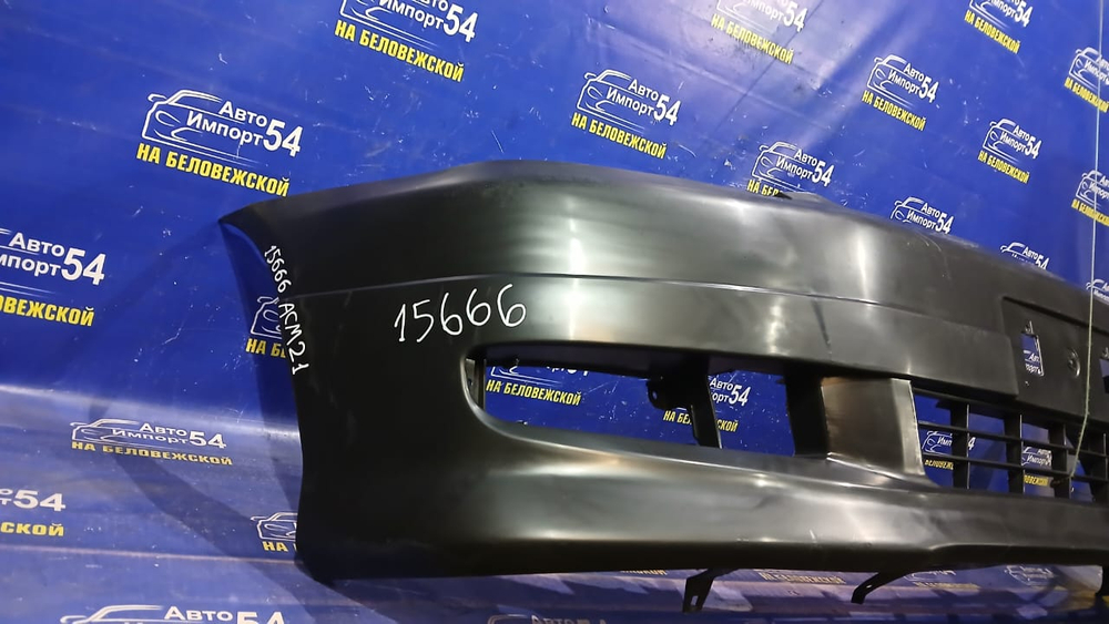 Бампер передний TOYOTA IPSUM 2001-2003