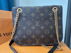 Сумка Louis Vuitton Passy