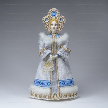 Кукла под ёлку Снегурочка в резном кокошнике