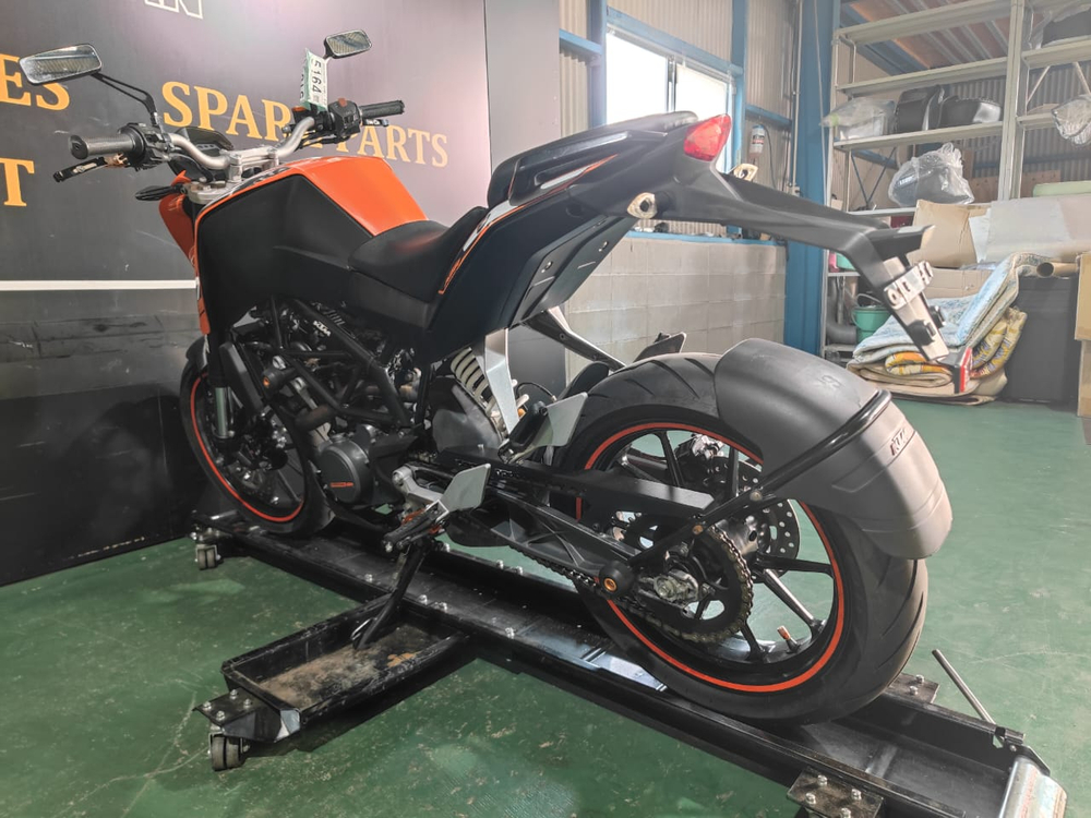 KTM 200 Duke , 2013