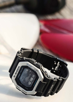 Часы Casio GBX-100-1