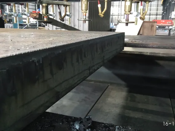 Многорезаковый станок для газовой резки с ЧПУ серии INGDZ, INTEGRAL