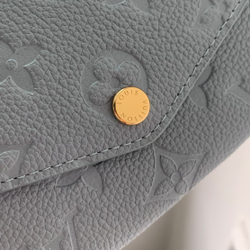 Louis Vuitton Sarah Wallet