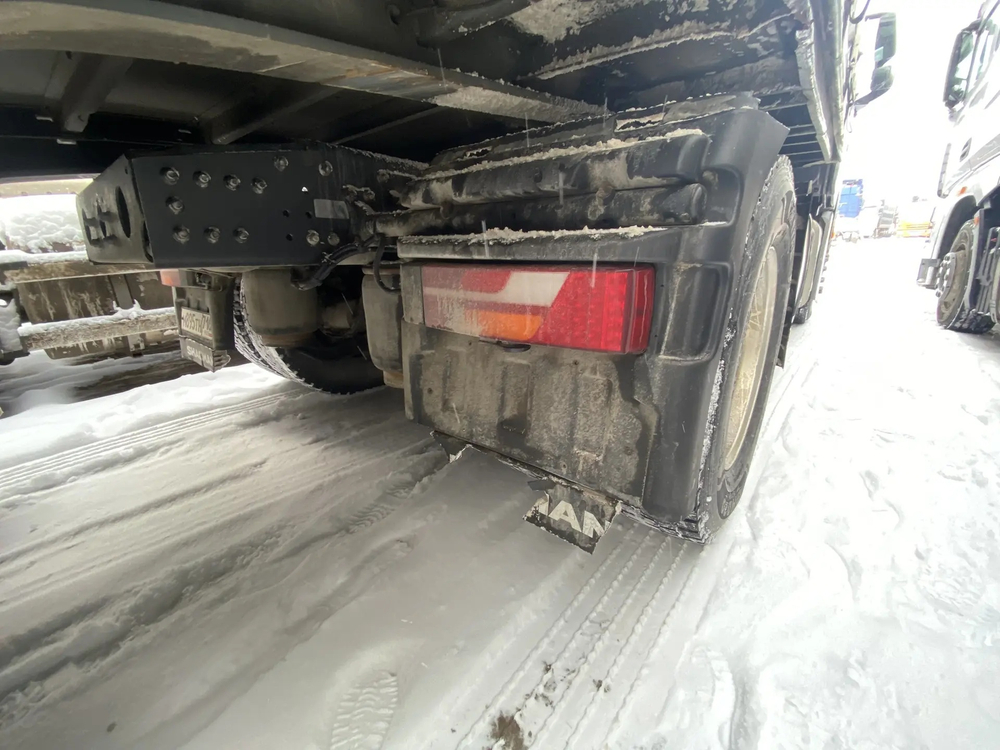 Shacman (Shaanxi) SX* 4x2 Седельный тягач SX4188YY381 (Дизельный, 12,5 л, 473 л.с., МТ)