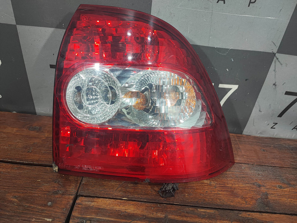 Фонарь задний правый LADA Priora 07-18 Б/У Оригинал 21703716040