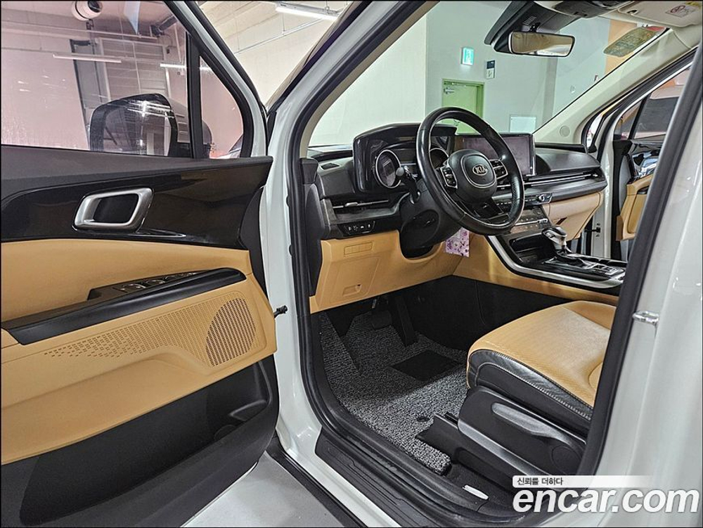 Kia Carnival (Sedona) 4 Generation 9-и местный Prestige (10.2020)