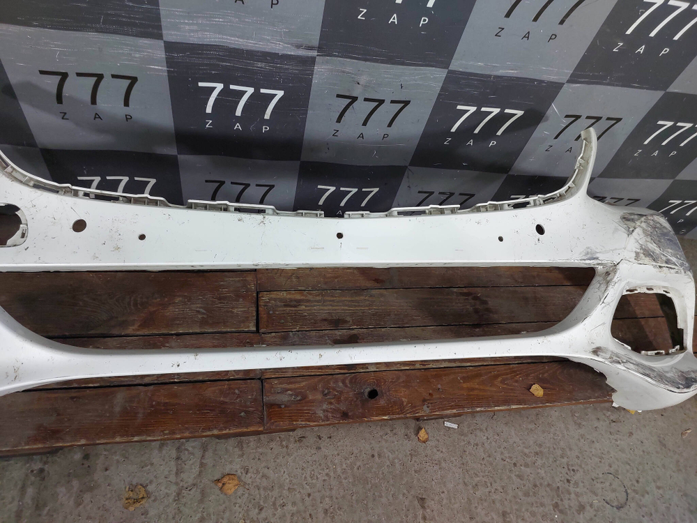 Бампер передний Mercedes C-Class (W205) 14-18 Б/У Оригинал A2058800740649999
