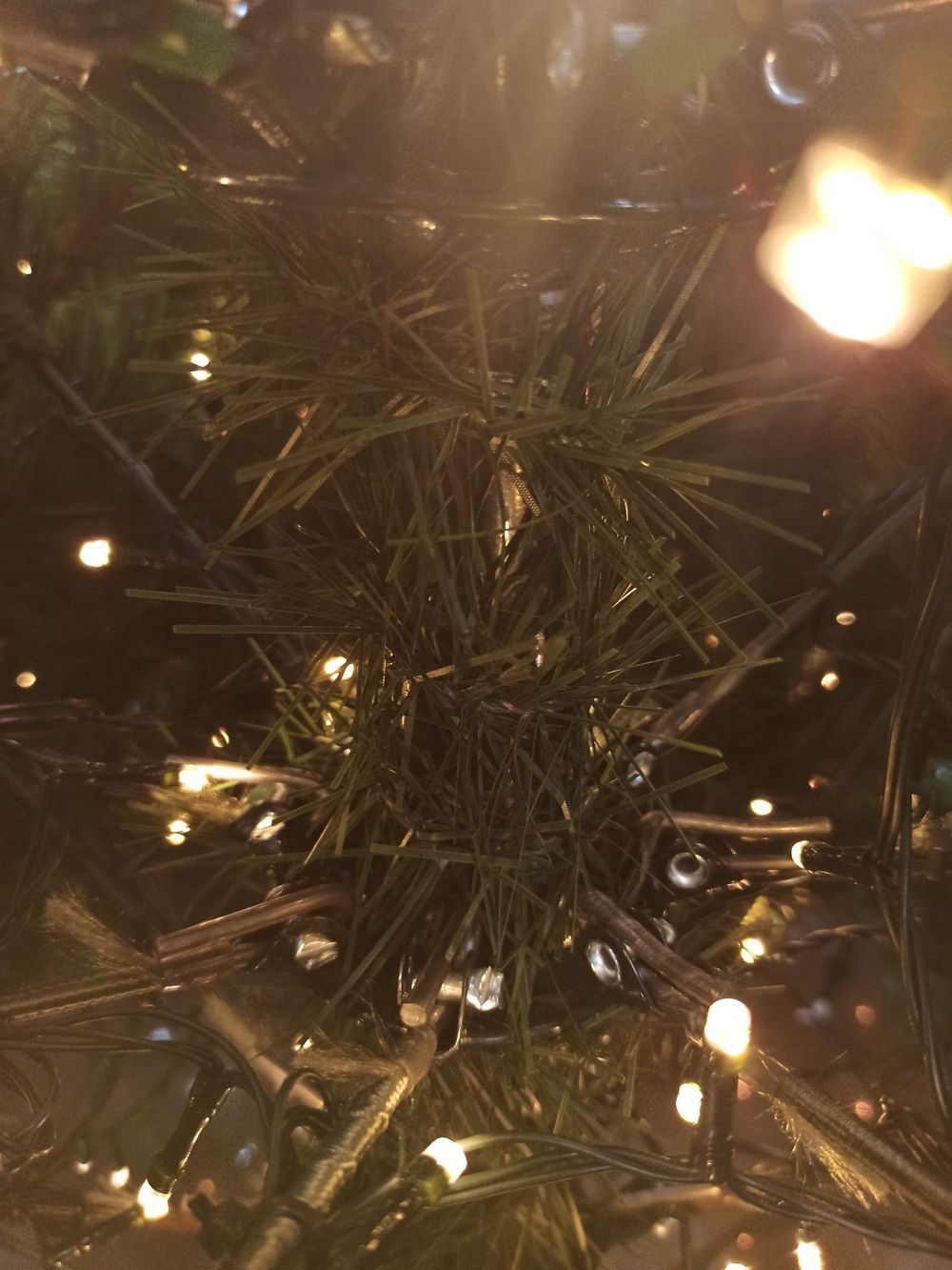 Елка с гирляндой 2в1 «Венецианская» (Литая+пвх) 210 см / 2,1 м