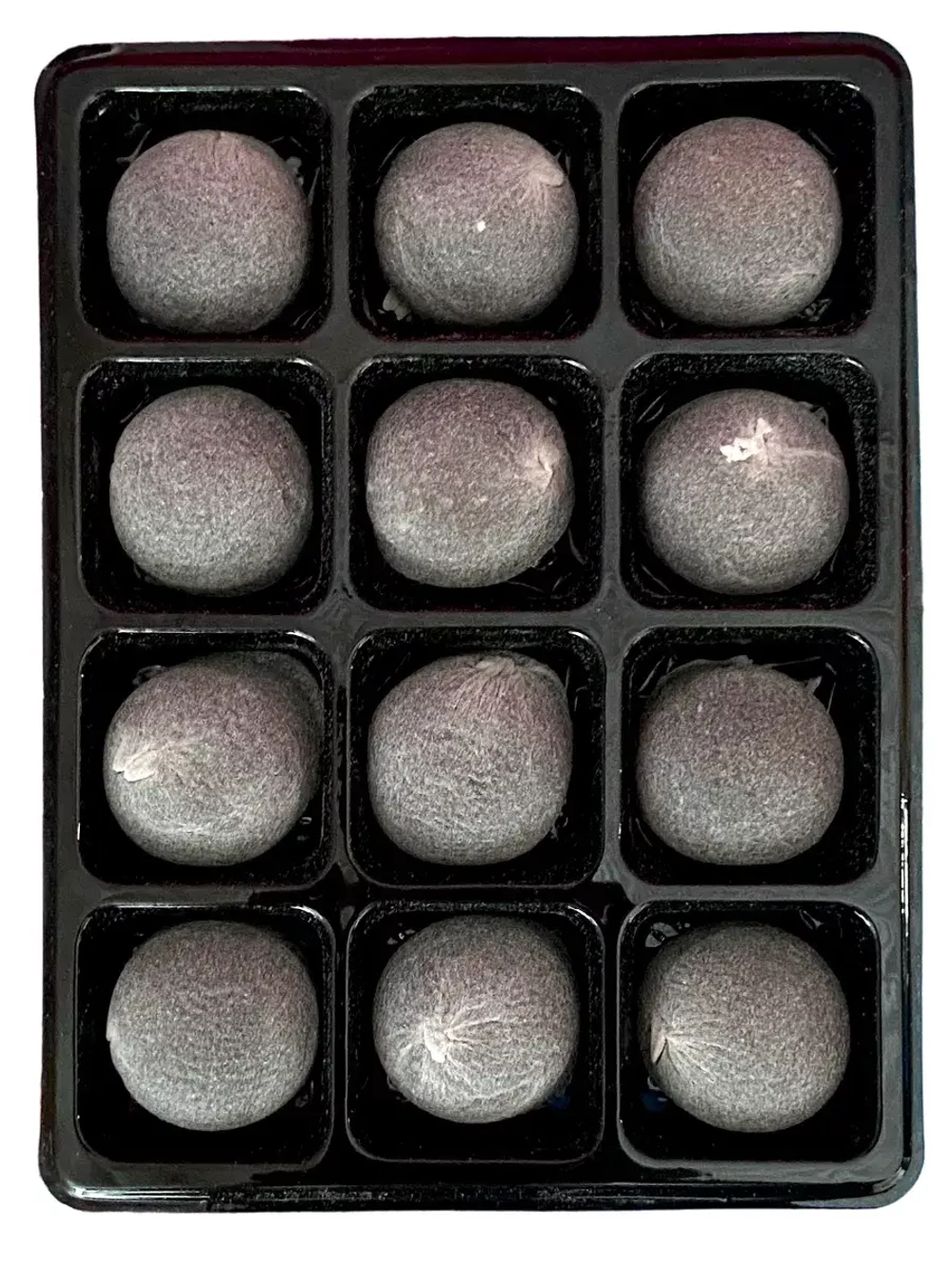 Пирожные моти черные с клубничной начинкой 180 г