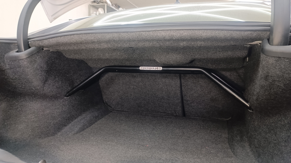 Распорка задних стоек (стаканов) Dodge Charger 7 (LD) (ПОД ЗАКАЗ)