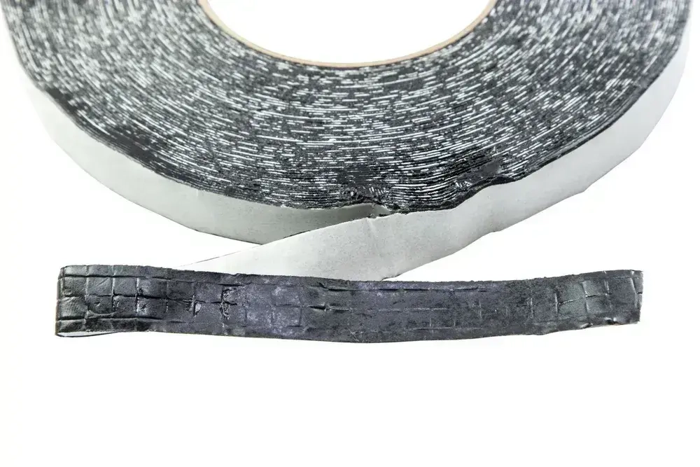 Лента двухсторонняя бутил-каучуковая соединительная Grand Line BUTYL DUO PRO 15мм х 25м