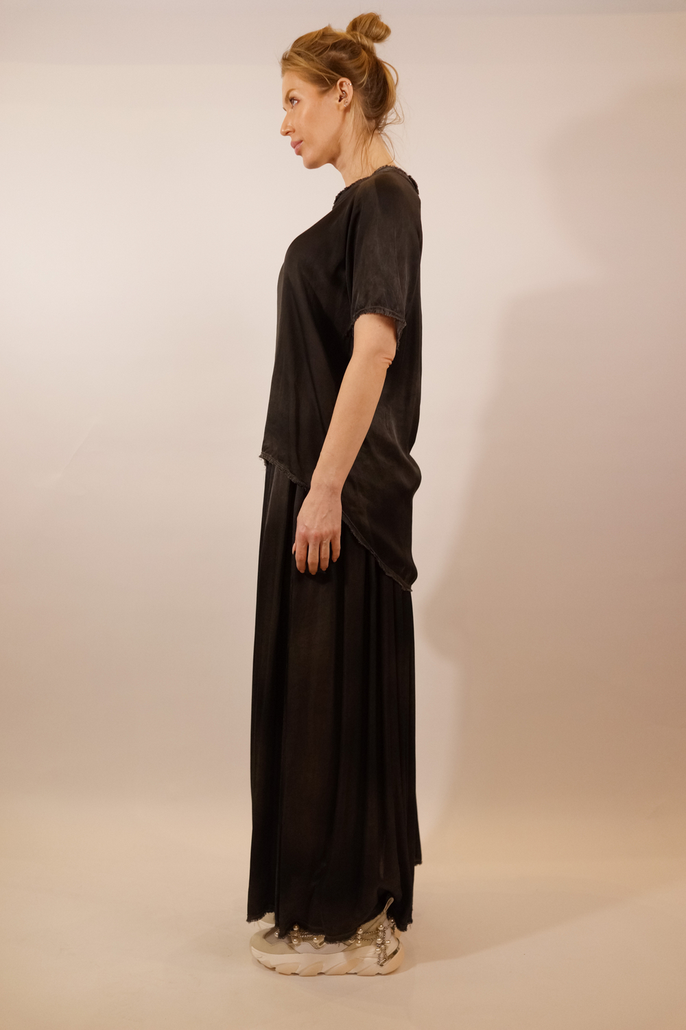 4CC27257-3E0D-4986-AC5D-7B57026D190E