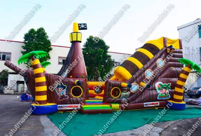 Надувной корабль "Пираты Карибского моря", 11*5,5*6 м