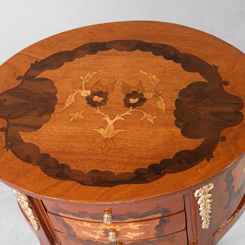 Парные винтажные комоды