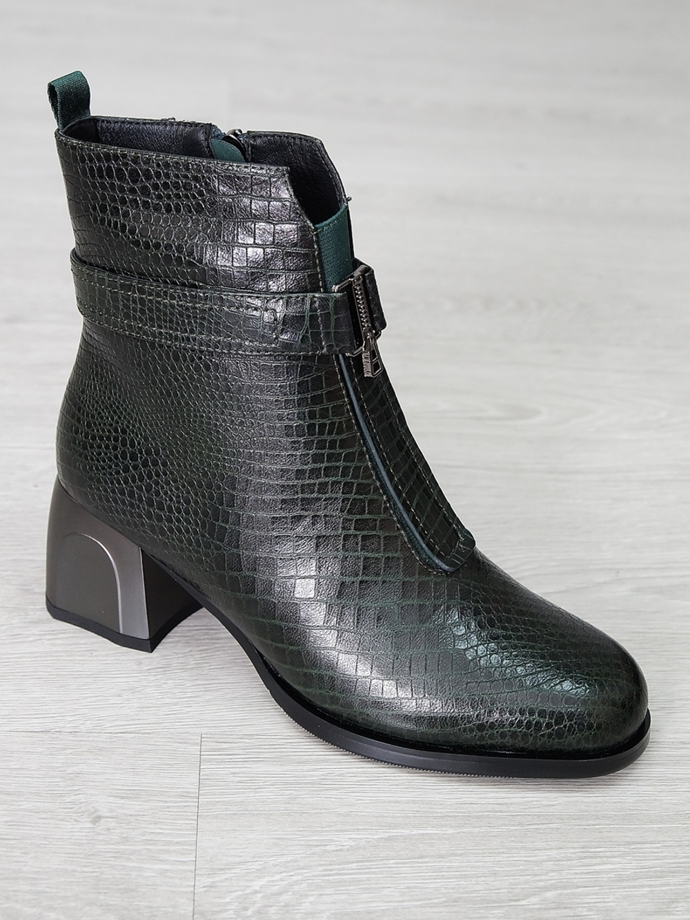 Полусапожки женские зимние