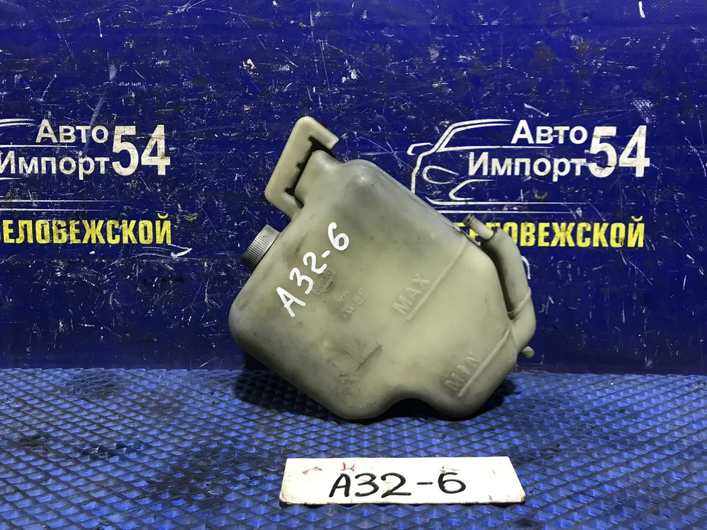 Бачок расширительный NISSAN CEFIRO 1994