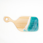 Доска разделочная из древесины сибирского кедра с эпоксидной смолой. RD64