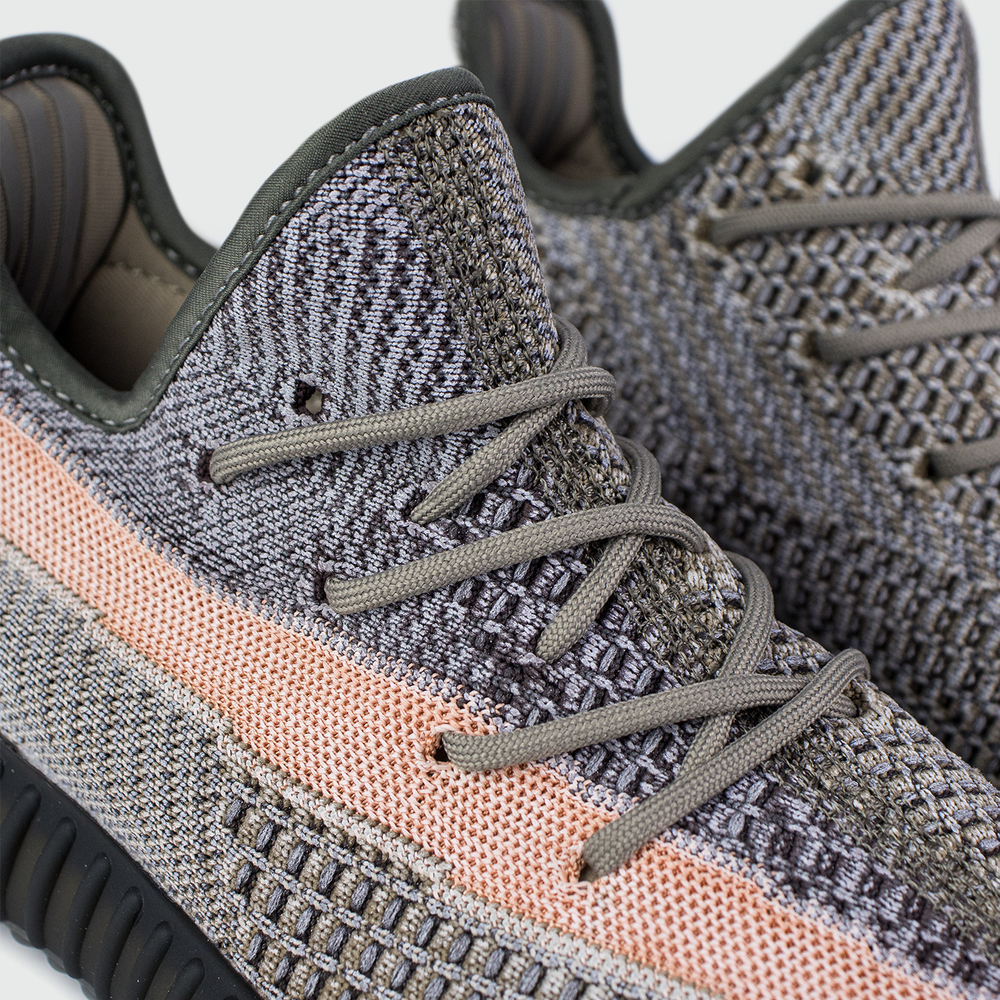 Кроссовки Adidas Yeezy 350 boost V2 Ash Stone