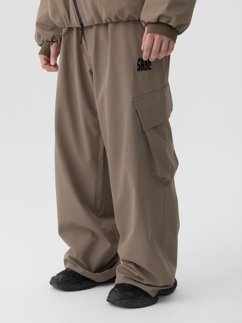 WILD x SNAP PANTS SAND