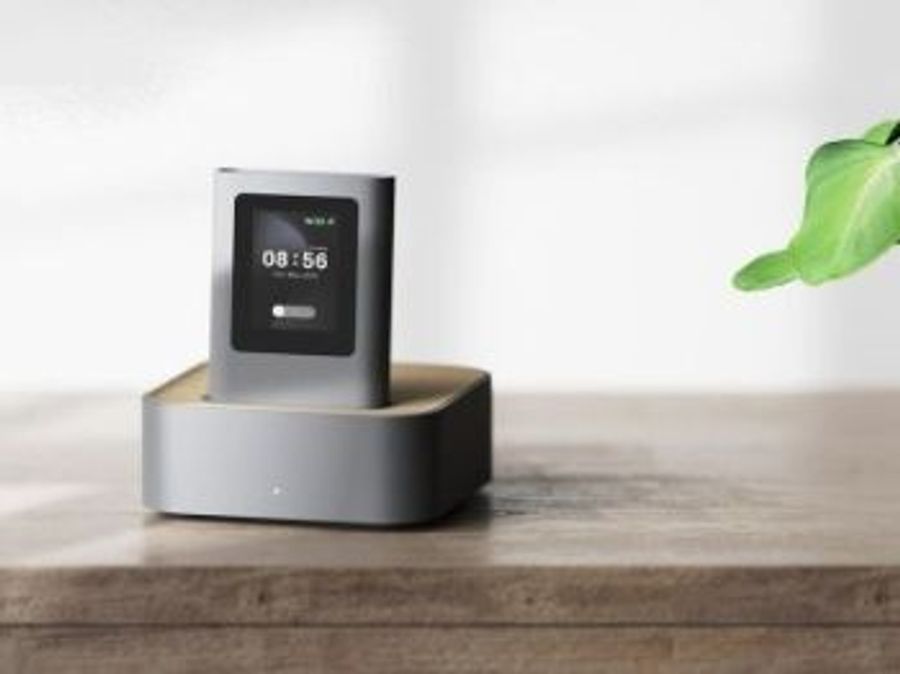 Компания Skyworth представила новое устройство — портативный Wi-Fi роутер Hi-Phi One