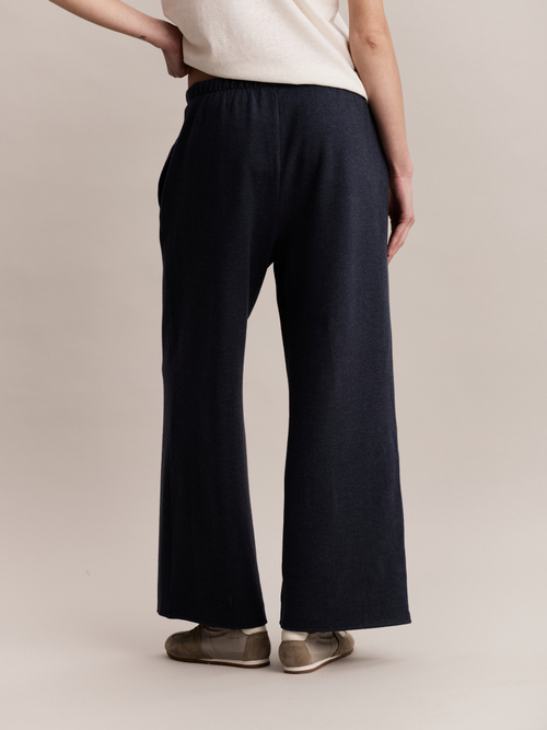 Брюки Theo Sweatpants in Midnight Blue