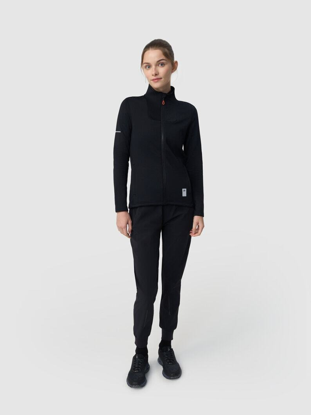 Зимняя беговая кофта GRI Норд женская черная