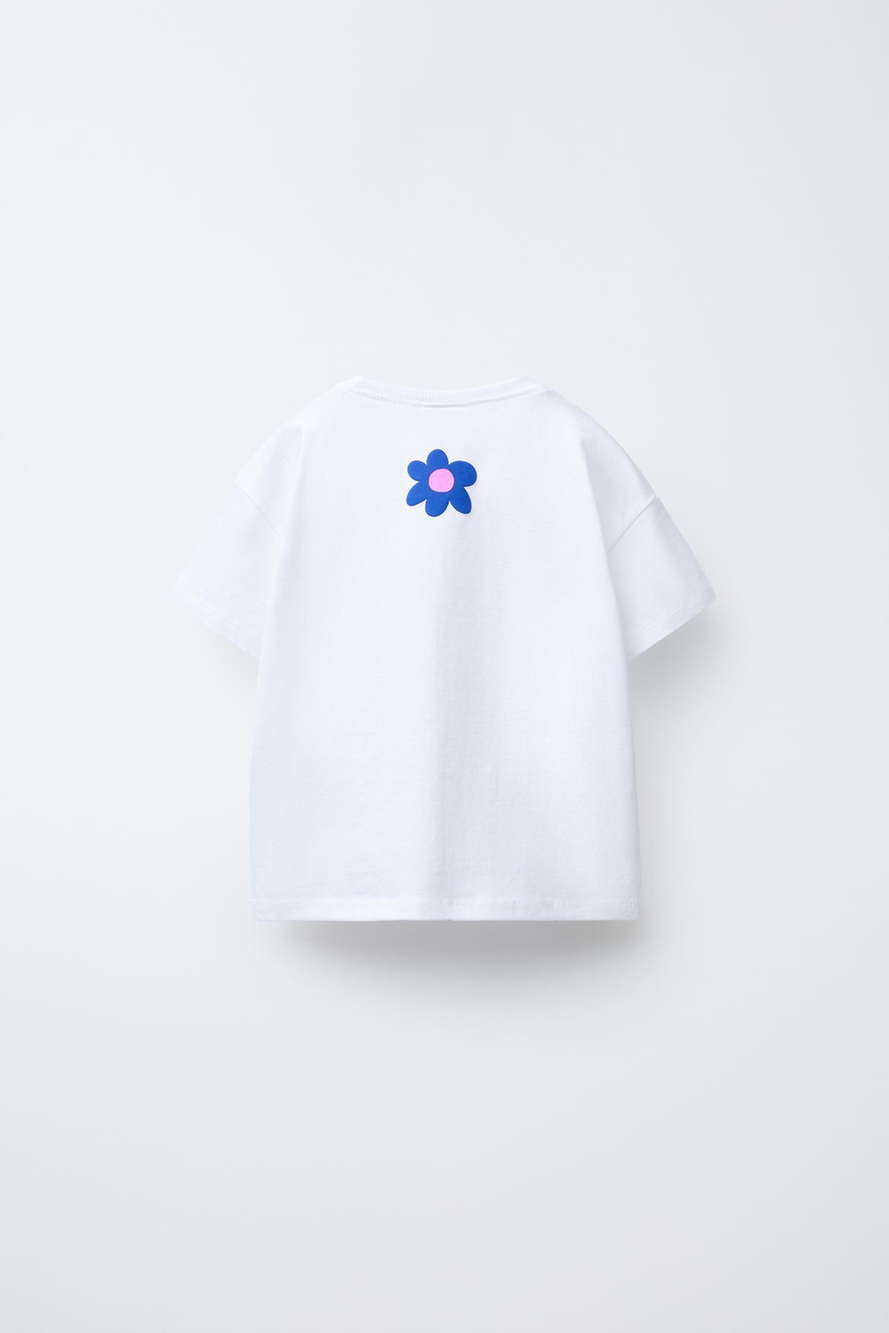 ZARA ФУТБОЛКА С РЕЛЬЕФНЫМ ПРИНТОМ, БЕЛЫЙ