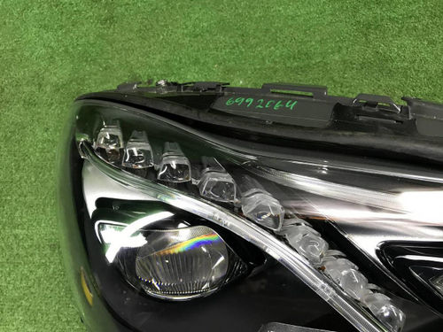 Фара правая Mercedes E W212 (13-16) LED В сборе