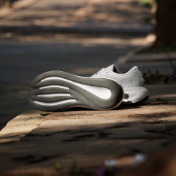 Кроссовки мужские ADIDAS RESPONSE PACE M