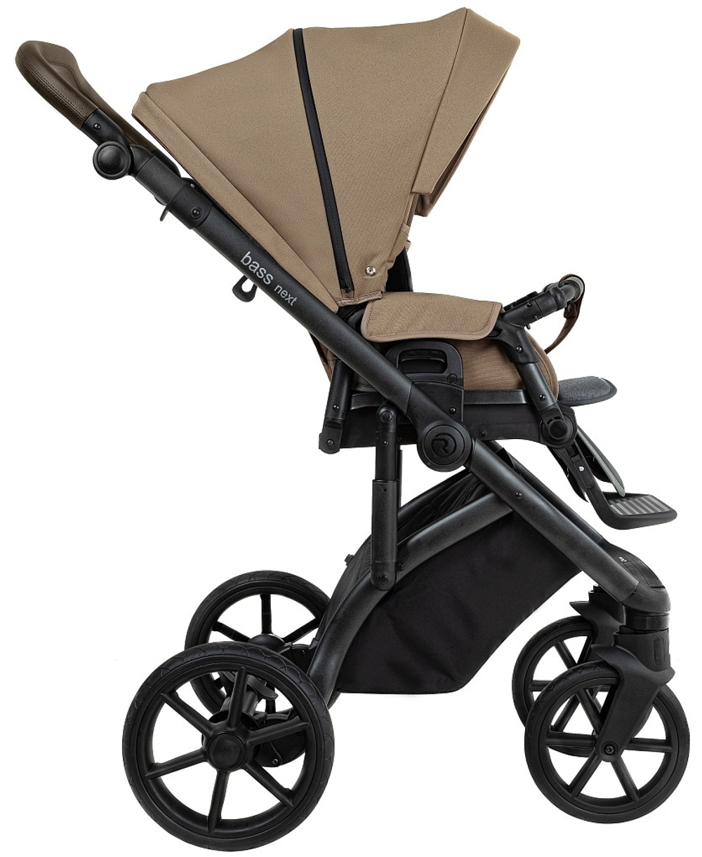 Детская коляска Roan Bass Next 2.0 3 в 1 с автокреслом Pituso Baesa Pro Black BSN/42/2 Mocha Mousse/Black/руч.Cappuccino