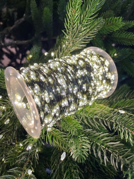 Новогодняя Ель с росинкой «Огни полуночи»