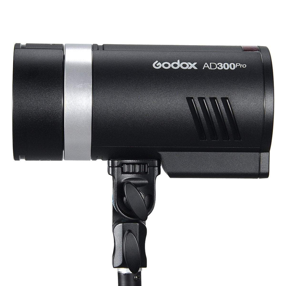 Вспышка аккумуляторная Godox Witstro AD300Pro с поддержкой TTL
