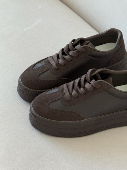 Кеды из эко замши