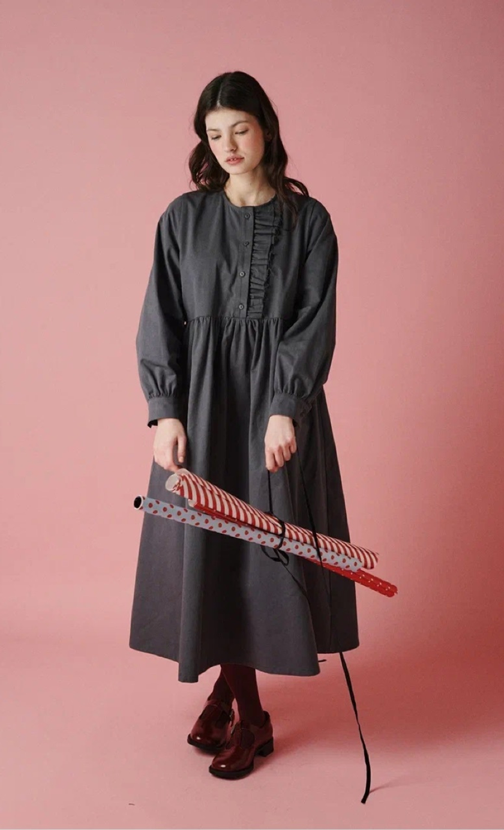 Платье с асимметричной рюшей "Герда"