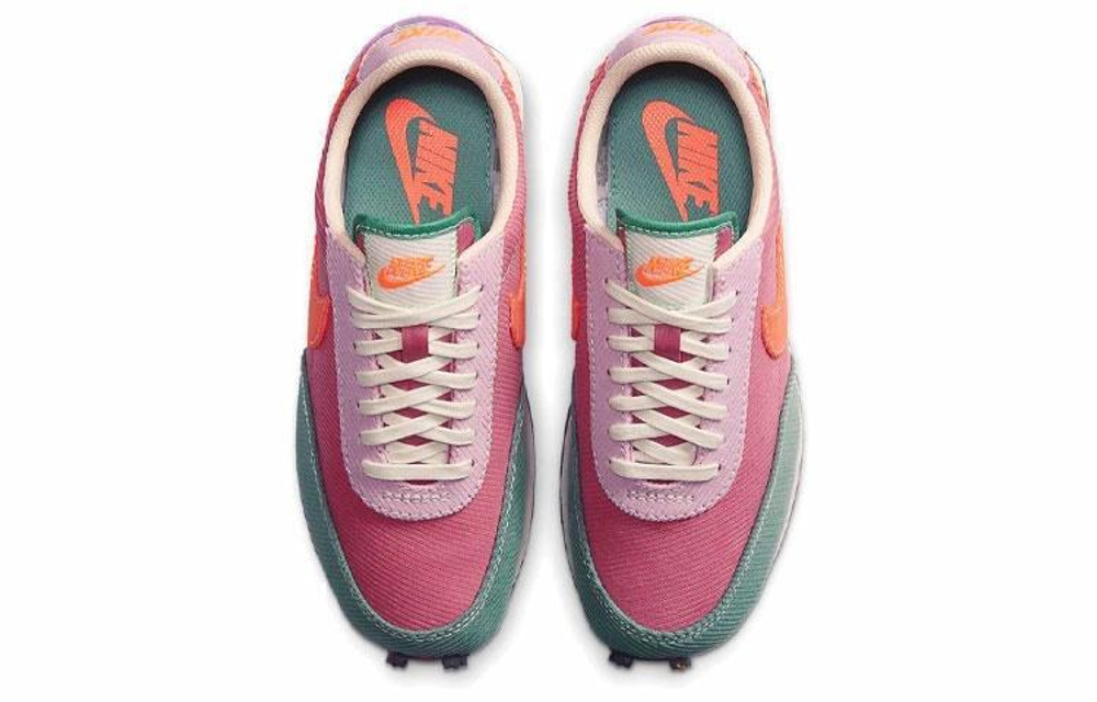 Кроссовки Nike Daybreak Desert Berry (Женская размерная сетка)