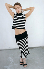 Юбка в горизонтальную полоску