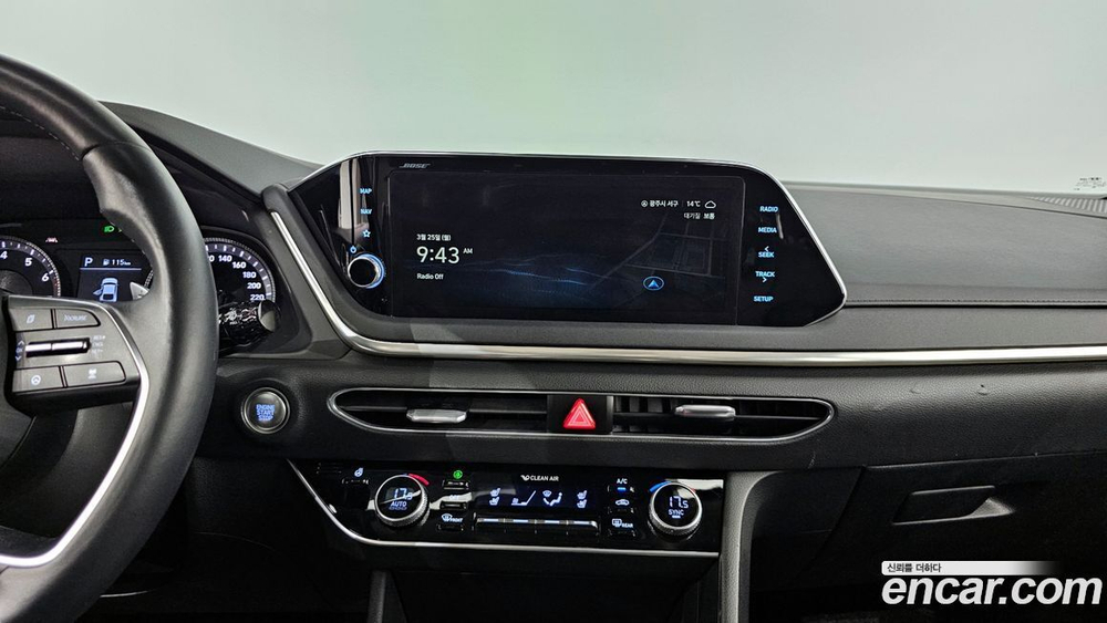 Hyundai Sonata (DN8) 2.0 (03.2021)