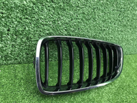 Решетка радиатора левая BMW 4er F32 (2013-2020)