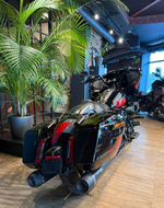 Harley-Davidson CVO Road Glide ST 121 (Hot Lap) 2025