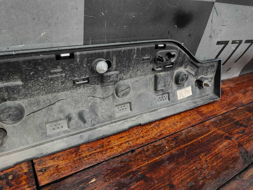 Накладка двери задней правой Volvo XC90 2 14-19 Б/У Оригинал 39843060