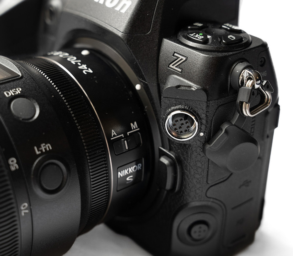 Беззеркальный фотоаппарат Nikon Z8 Body