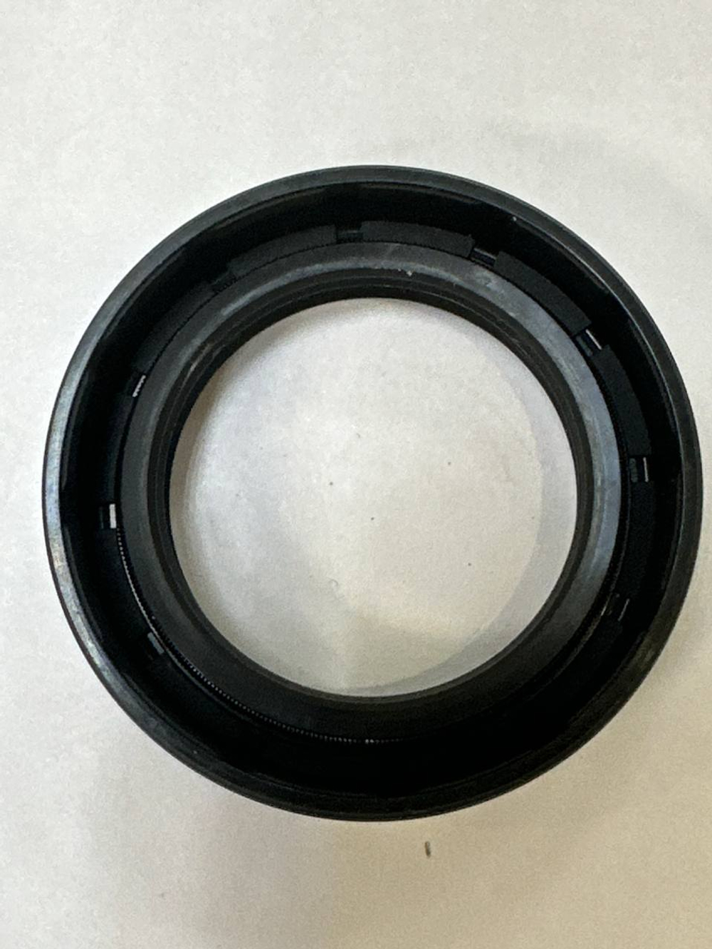 Сальник 35x52x10/12 NQK.SF