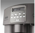 Кофемашина De'Longhi ESAM 3000 B