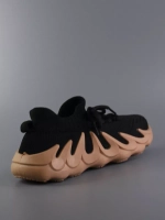 Кроссовки Изики детские - Yeezy boost- черно-коричневые