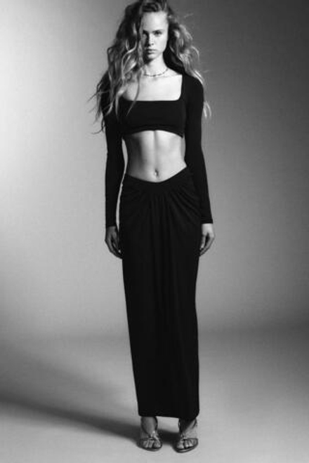 ZARA ДЛИННАЯ ЮБКА ИЗ КРЕПА СО СБОРКАМИ, ЧЕРНЫЙ