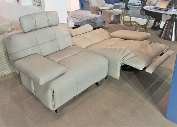 Диван с электро-реклайнером 4708, 202 см, бежевая натуральная кожа