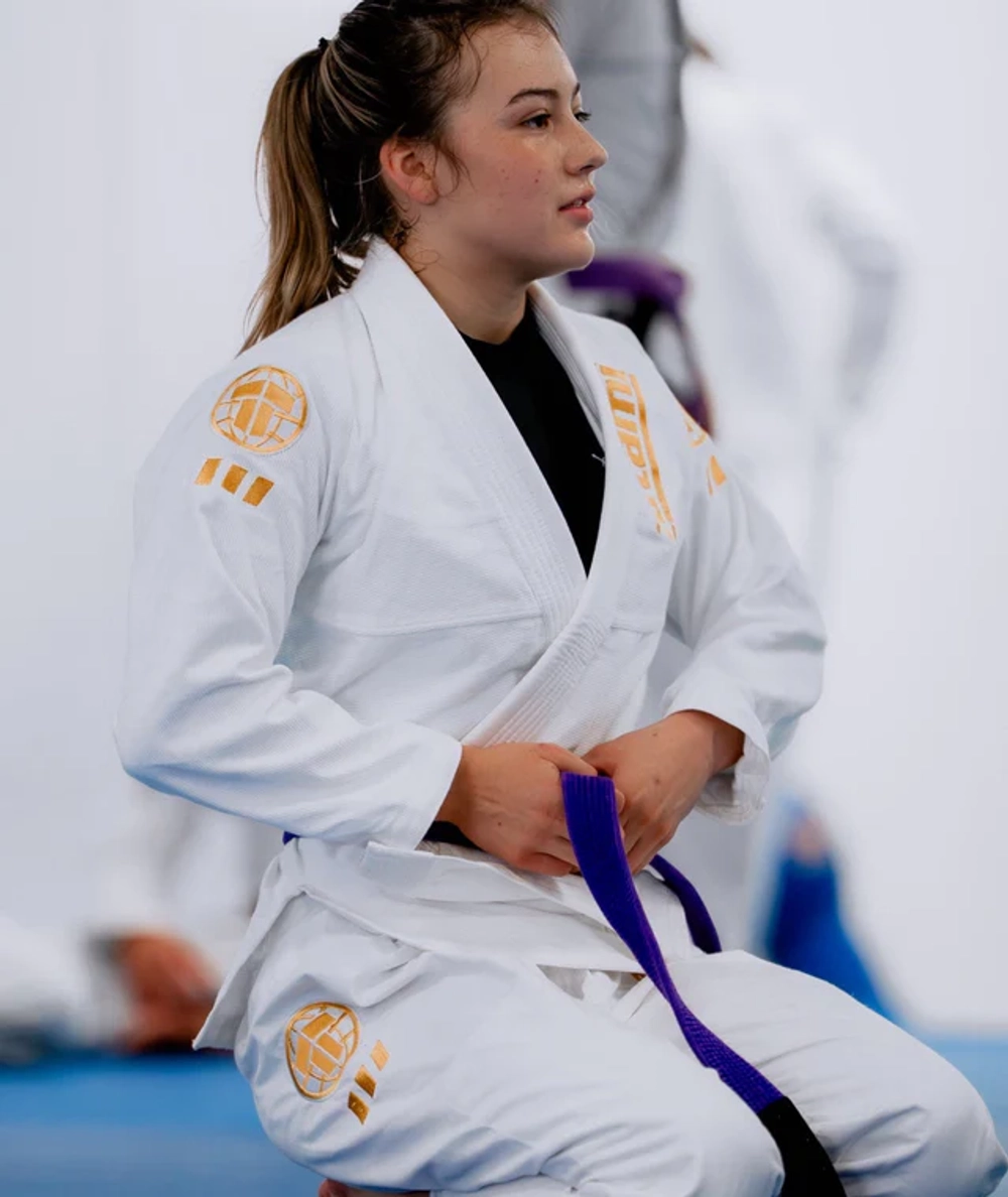 Кимоно женское Tatami LADIES PRO SERIES - WHITE & CHAMPION GOLD