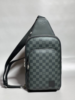 Сумка-мессенджер Louis Vuitton