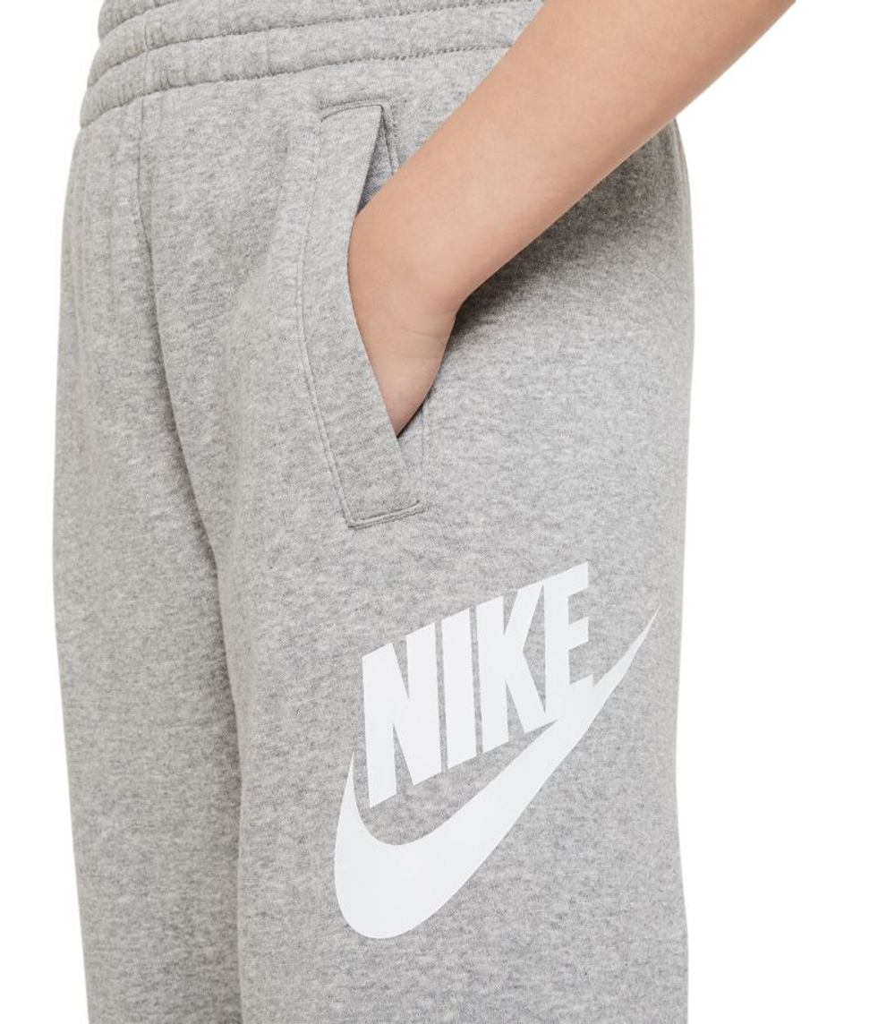 Штаны для мальчика теннисные Nike Kids Club Fleece Jogger - dark grey heather/base grey/white