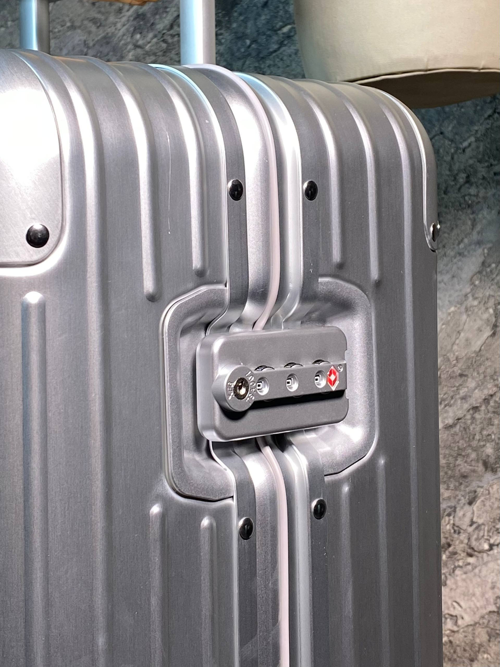 Чемодан Rimowa